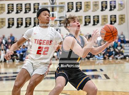 Thumbnail 3 in Carmel vs. Fishers (IHSAA 4A Section 8 Round 1) photogallery.