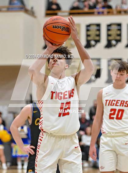 Thumbnail 3 in Carmel vs. Fishers (IHSAA 4A Section 8 Round 1) photogallery.