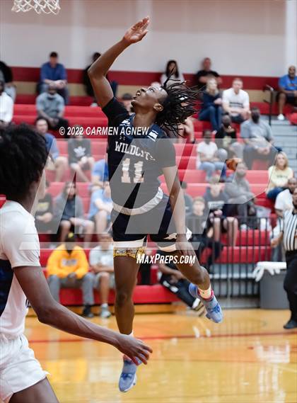 Thumbnail 2 in Cypress Ranch vs. Tomball Memorial photogallery.