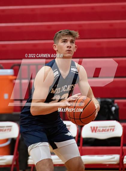 Thumbnail 1 in Cypress Ranch vs. Tomball Memorial photogallery.