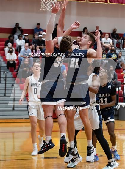 Thumbnail 1 in Cypress Ranch vs. Tomball Memorial photogallery.