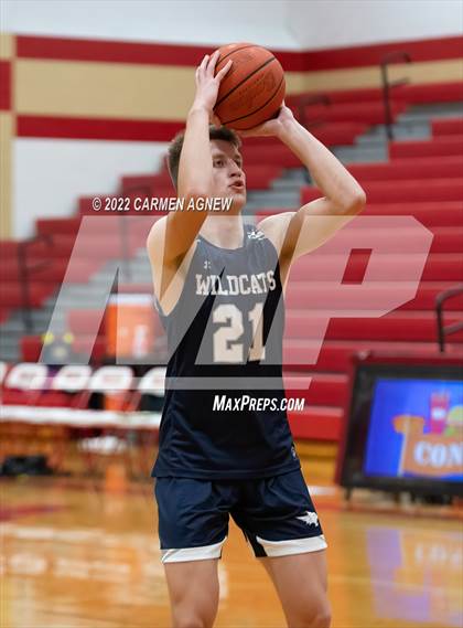 Thumbnail 1 in Cypress Ranch vs. Tomball Memorial photogallery.