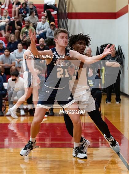 Thumbnail 1 in Cypress Ranch vs. Tomball Memorial photogallery.