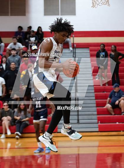Thumbnail 3 in Cypress Ranch vs. Tomball Memorial photogallery.