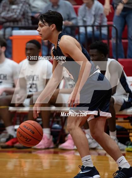 Thumbnail 2 in Cypress Ranch vs. Tomball Memorial photogallery.