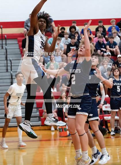 Thumbnail 2 in Cypress Ranch vs. Tomball Memorial photogallery.
