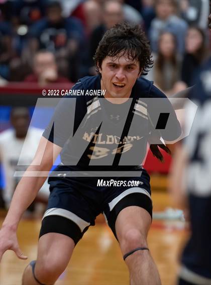 Thumbnail 3 in Cypress Ranch vs. Tomball Memorial photogallery.
