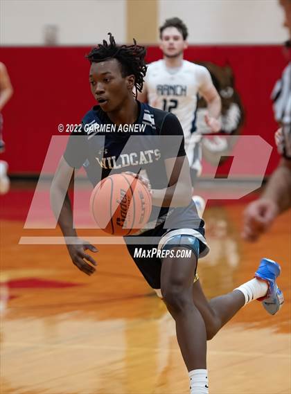 Thumbnail 3 in Cypress Ranch vs. Tomball Memorial photogallery.