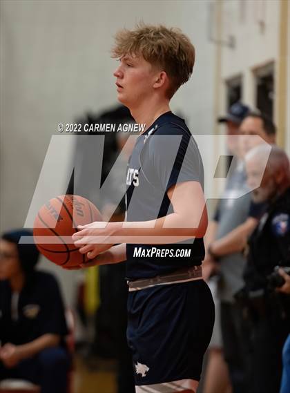Thumbnail 3 in Cypress Ranch vs. Tomball Memorial photogallery.
