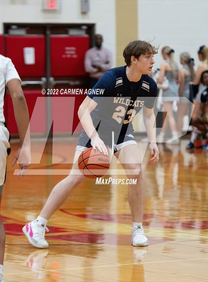 Thumbnail 2 in Cypress Ranch vs. Tomball Memorial photogallery.