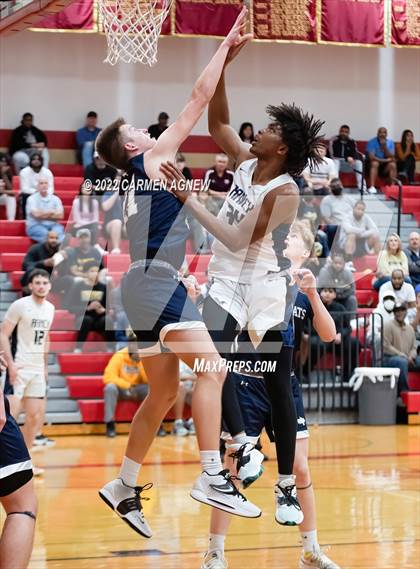 Thumbnail 2 in Cypress Ranch vs. Tomball Memorial photogallery.