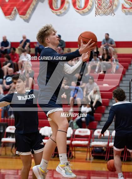 Thumbnail 2 in Cypress Ranch vs. Tomball Memorial photogallery.
