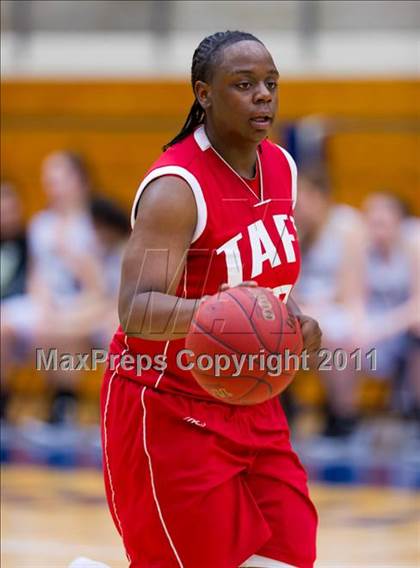 Thumbnail 3 in Taft vs. O'Connor photogallery.