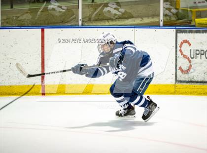 Thumbnail 1 in Randolph @ Morris Knolls photogallery.