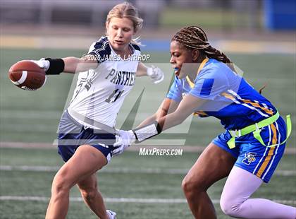 Thumbnail 3 in Pittsford @ Irondequoit photogallery.