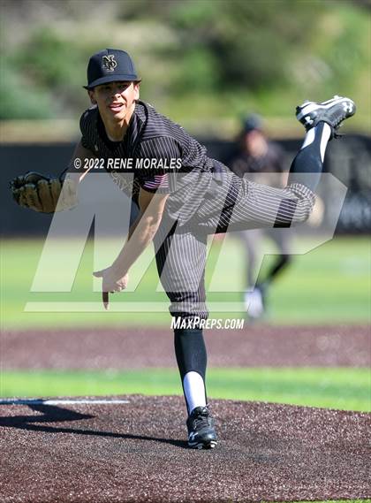 Thumbnail 3 in Newbury Park vs St. Francis photogallery.