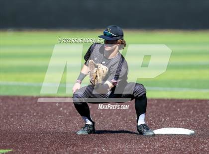 Thumbnail 2 in Newbury Park vs St. Francis photogallery.