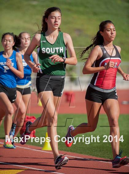 Thumbnail 1 in Redondo Nike Invitational (Girls 3200M) photogallery.