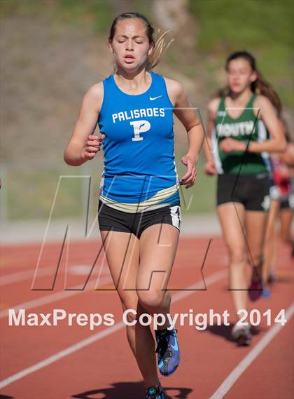 Thumbnail 2 in Redondo Nike Invitational (Girls 3200M) photogallery.