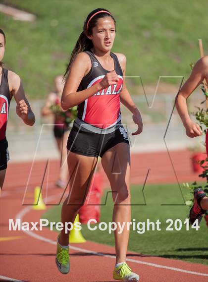 Thumbnail 1 in Redondo Nike Invitational (Girls 3200M) photogallery.