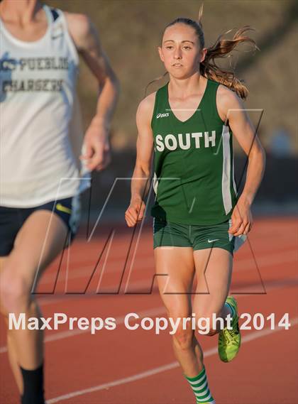 Thumbnail 3 in Redondo Nike Invitational (Girls 3200M) photogallery.