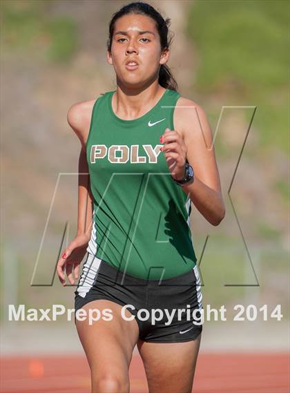 Thumbnail 1 in Redondo Nike Invitational (Girls 3200M) photogallery.