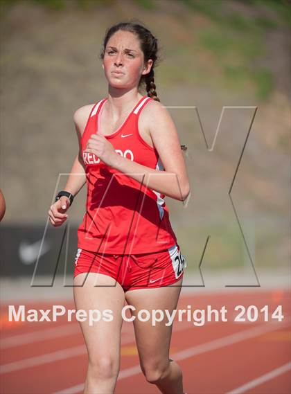 Thumbnail 2 in Redondo Nike Invitational (Girls 3200M) photogallery.