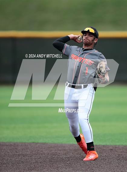 Thumbnail 1 in Signal Mountain vs South Pittsburg photogallery.