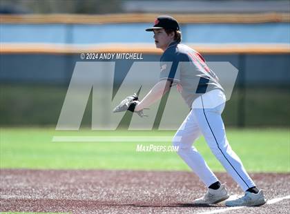 Thumbnail 3 in Signal Mountain vs South Pittsburg photogallery.
