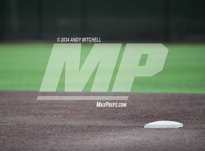 Thumbnail 1 in Signal Mountain vs South Pittsburg photogallery.