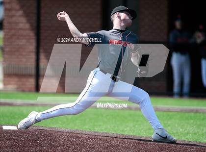 Thumbnail 3 in Signal Mountain vs South Pittsburg photogallery.