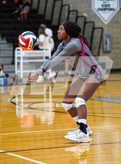 Thumbnail 1 in College Station vs Waller photogallery.