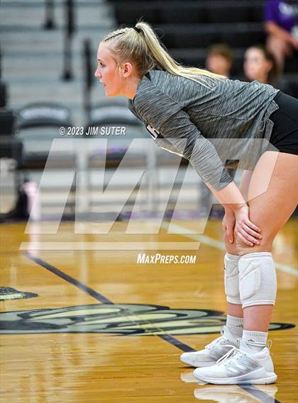 Thumbnail 1 in College Station vs Waller photogallery.
