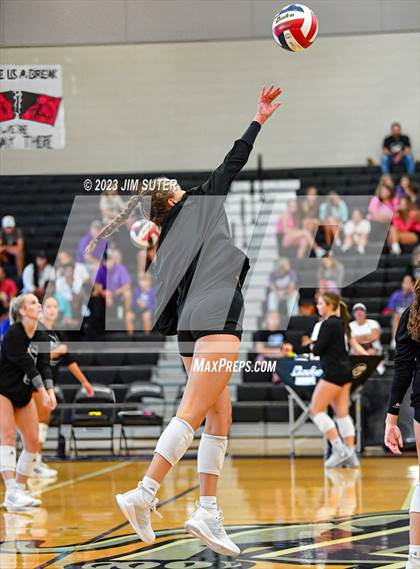 Thumbnail 2 in College Station vs Waller photogallery.