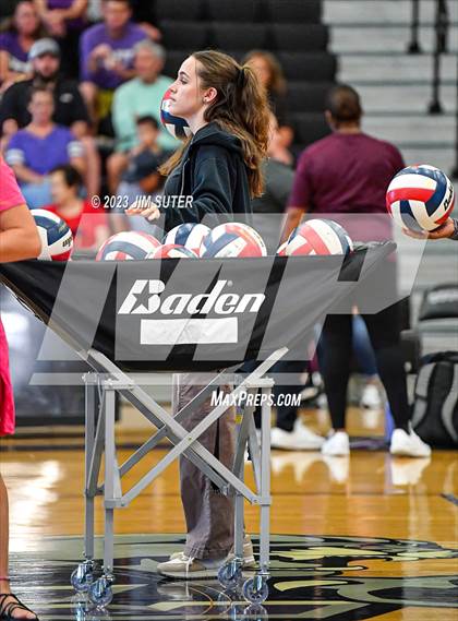 Thumbnail 1 in College Station vs Waller photogallery.