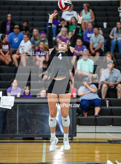 Thumbnail 3 in College Station vs Waller photogallery.
