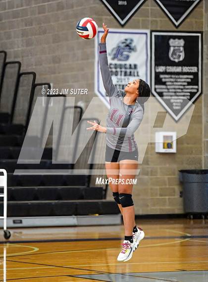 Thumbnail 3 in College Station vs Waller photogallery.