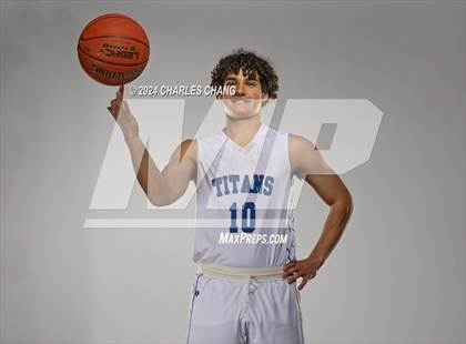 Thumbnail 2 in Technology Basketball (Team & Individual) photogallery.
