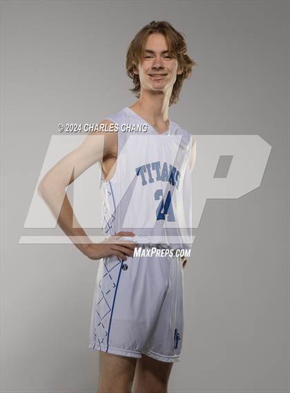 Thumbnail 2 in Technology Basketball (Team & Individual) photogallery.