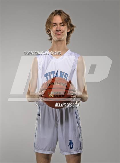 Thumbnail 3 in Technology Basketball (Team & Individual) photogallery.