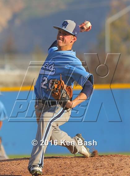 Thumbnail 2 in Quartz Hill @ Camarillo photogallery.