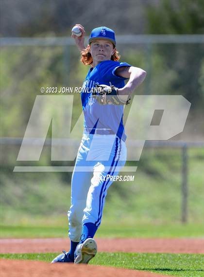 Thumbnail 1 in Gallatin vs Lebanon photogallery.