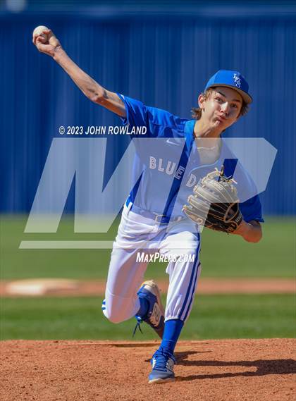 Thumbnail 2 in Gallatin vs Lebanon photogallery.