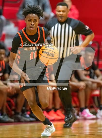 Thumbnail 3 in South View vs Westover (2023 Cumberland County Schools Holiday Classic Tournament) photogallery.
