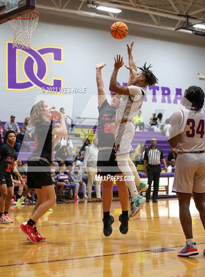 Thumbnail 3 in Center Hill @ DeSoto Central photogallery.