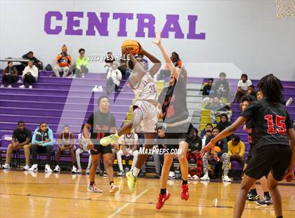 Thumbnail 1 in Center Hill @ DeSoto Central photogallery.