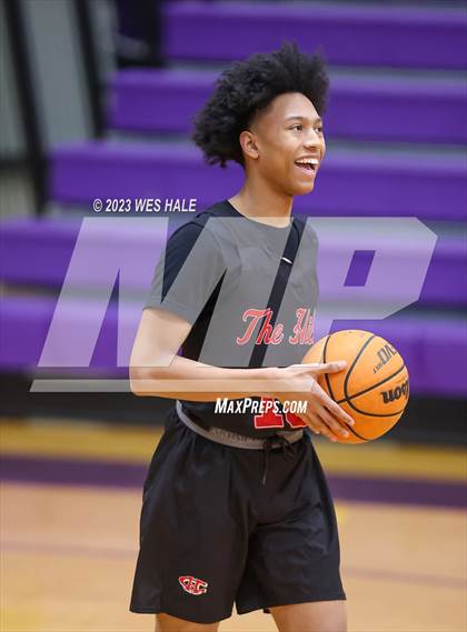 Thumbnail 2 in Center Hill @ DeSoto Central photogallery.