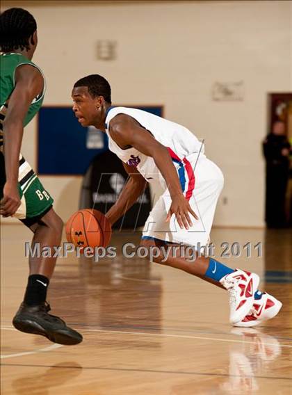 Thumbnail 1 in Bishop Hendricken vs Archbishop Stepinac (Catholic School Showcase) photogallery.