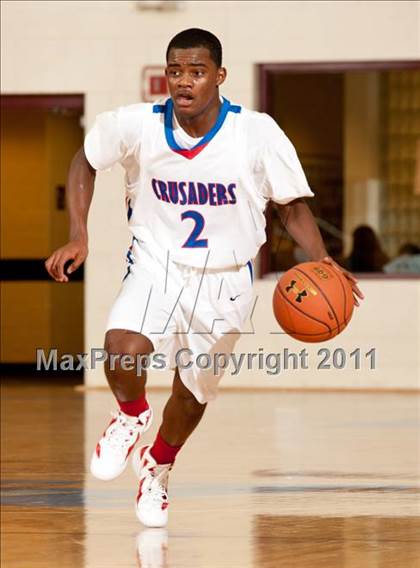 Thumbnail 2 in Bishop Hendricken vs Archbishop Stepinac (Catholic School Showcase) photogallery.