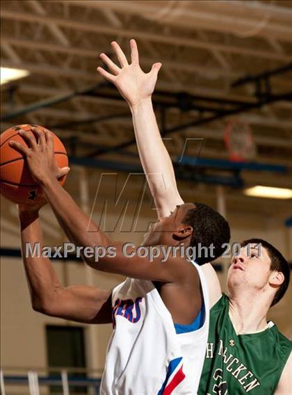 Thumbnail 1 in Bishop Hendricken vs Archbishop Stepinac (Catholic School Showcase) photogallery.